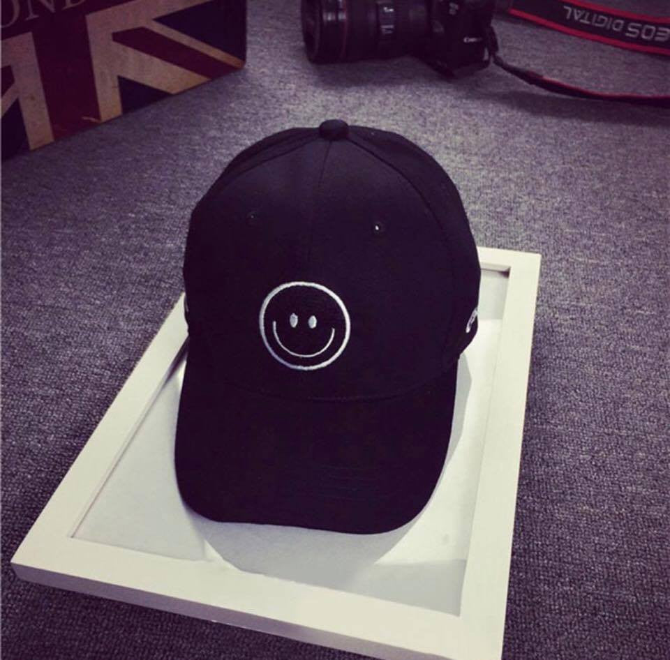 Stylish Unisex Embroidery Cotton Baseball Cap