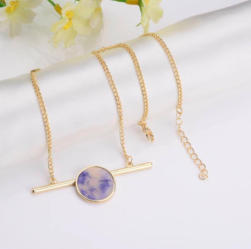 Matchstick Bar Round Faux Marbleized Stone Short Choker Necklace